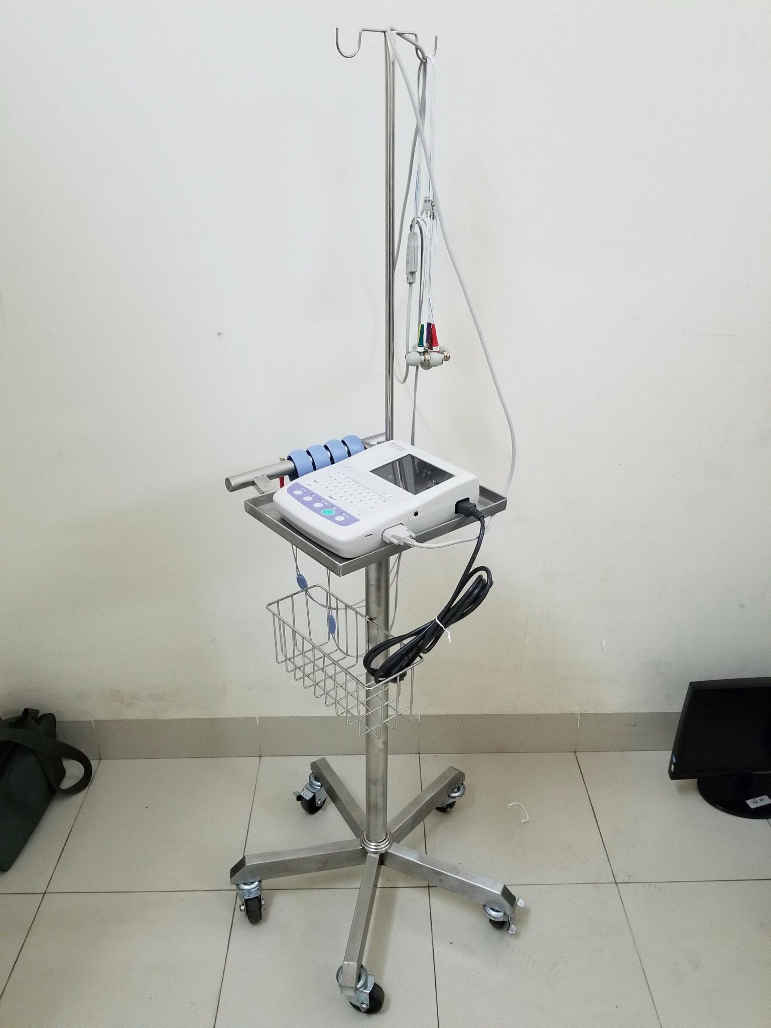 sản phẩm máy điện tim Cardiofax ECG-1250K 